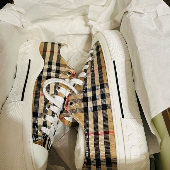 Burberry Jack Checked Sneakers****SOLD******** - Picture 3 of 11